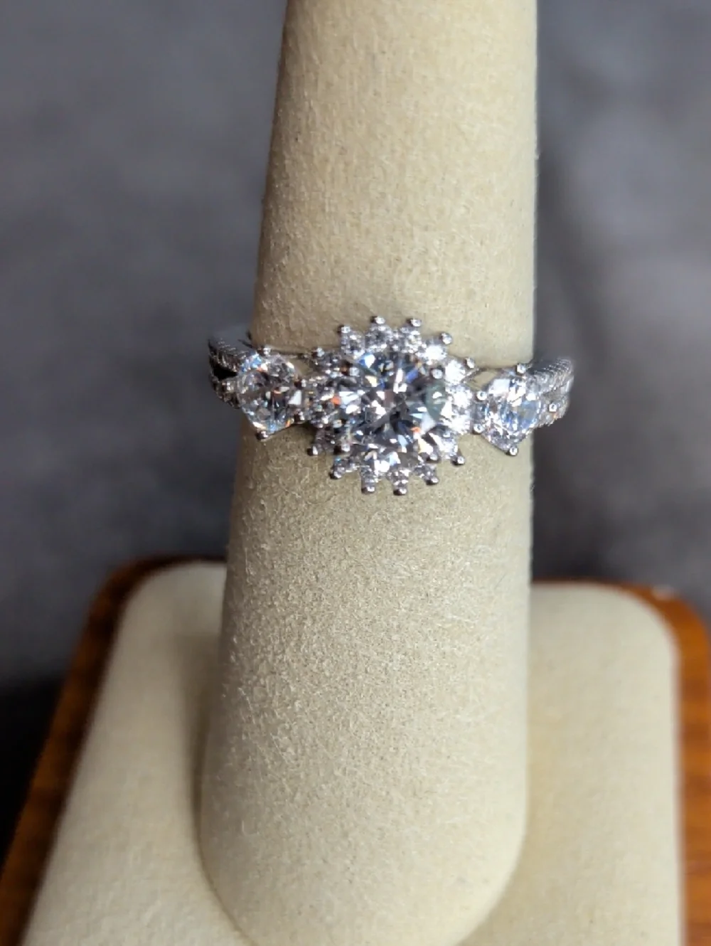 CZ + 925 Silver Halo Engagement Ring Size 6